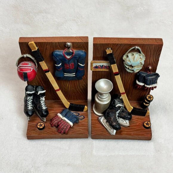 Russ Berrie & Co Hockey Theme Sports 1 Bookend Hand Painted Resin 6”x4” - Picture 12 of 15